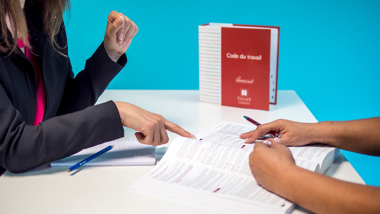 How Do Companies Recruit Employees?